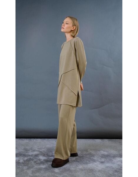 Biye Detaylı Triko Takım