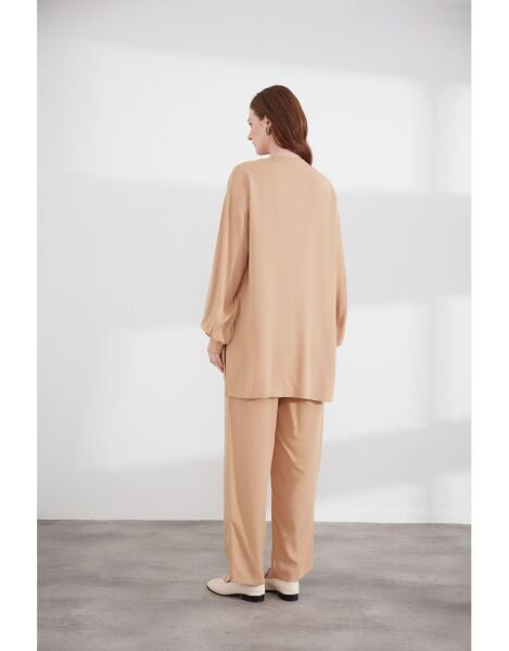 Önden Yarım Fermuar Detaylı Takım